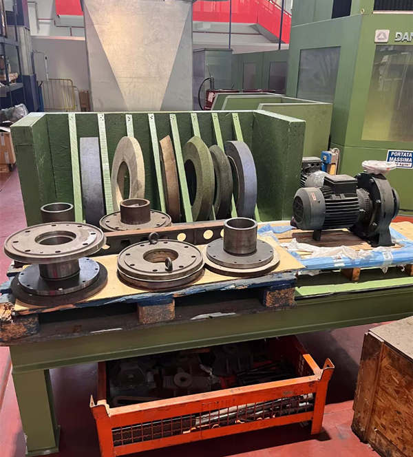 Spain Danobat Guide Rail Grinder SGU-80