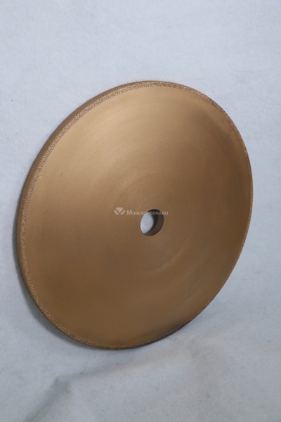 Vacuum brazed diamond disc for cast iron in foundry industry