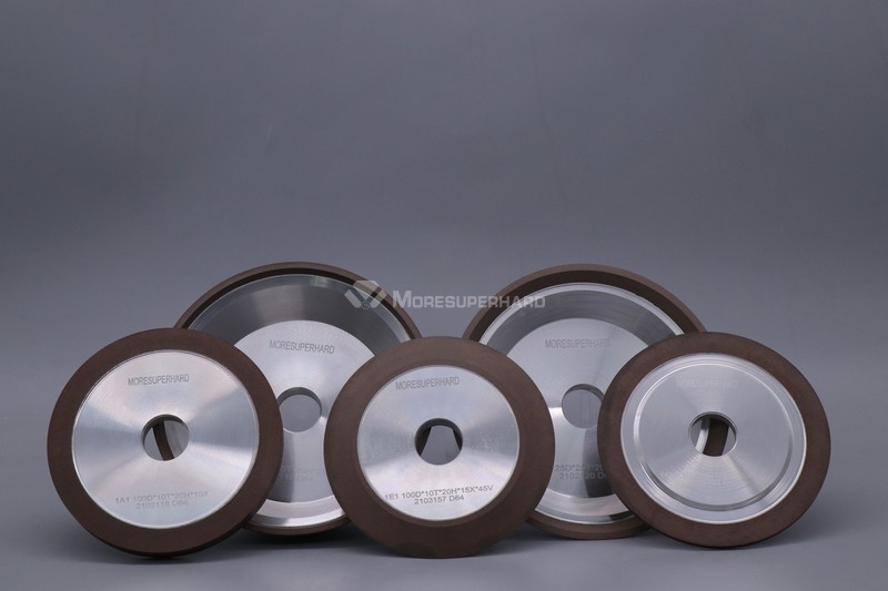 Diamond grinding wheel for carbide end mill grinding
