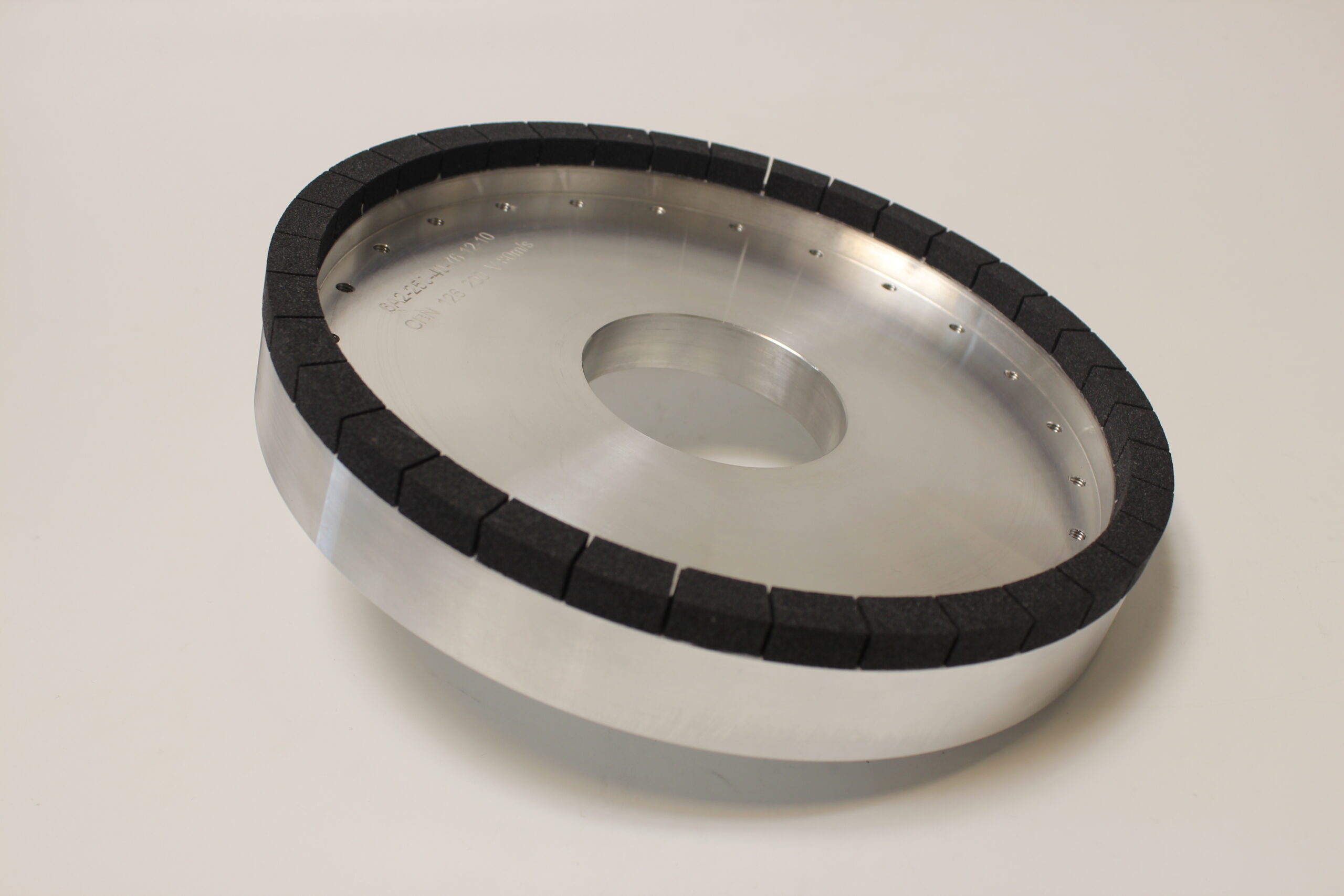 Vitrified CBN Wheels Used for Hip Joint Grinding