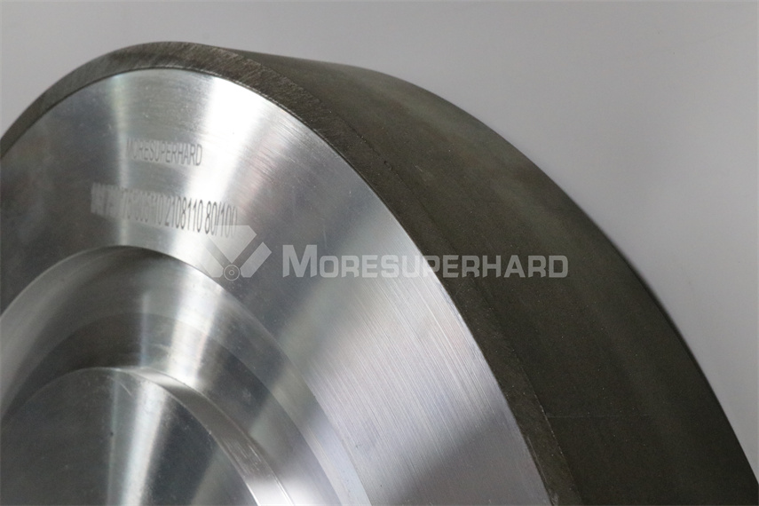 Resin diamond grinding wheel for alloy steel